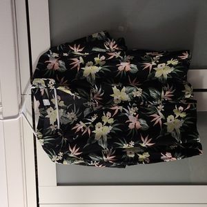 Super soft Hawaiin Print Top